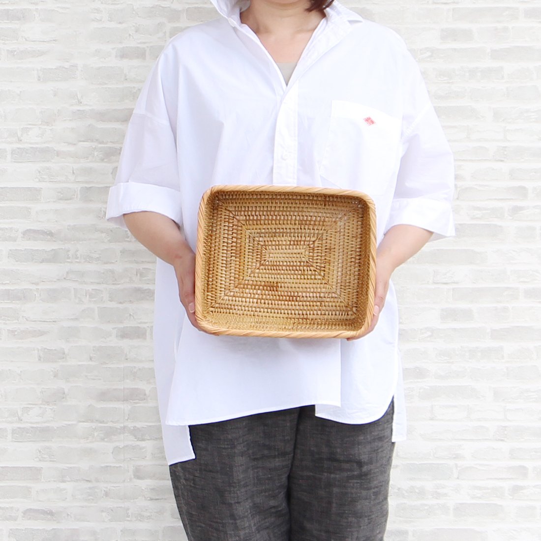 ✦新品　ラタン　バスケット　アジアン雑貨　小物入れ　かご　ベトナム　籐　収納 ベトナムラタン製 アジアン 浅型小物入れバスケット L/M/S 3個